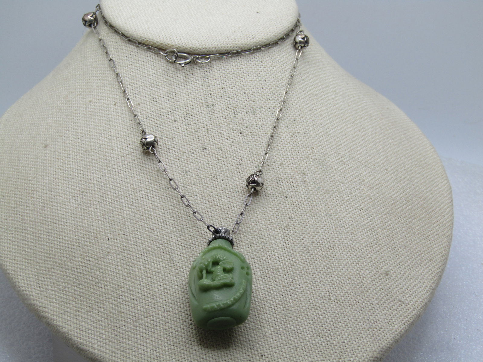 Vintage Hattie Carnegie Snuff Bottle Necklace 24", Rose Beads, 1960's. - 2