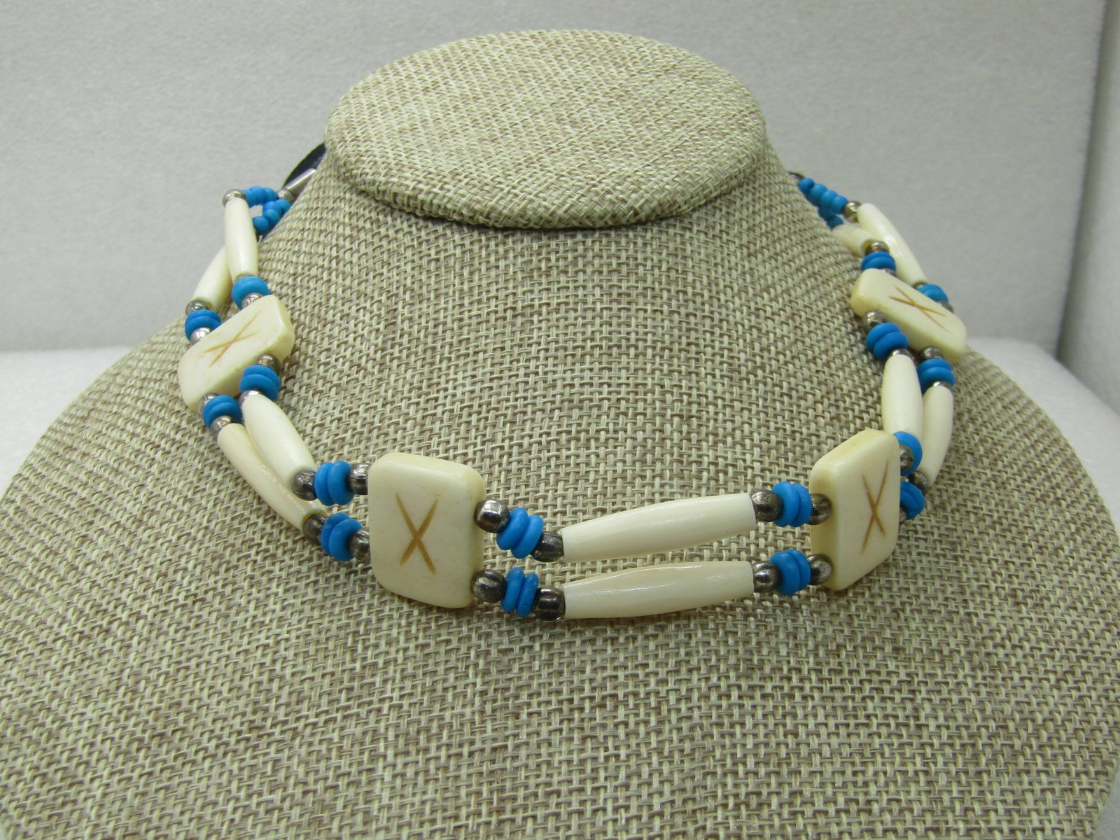 Vintage Costume Warrior Necklace, 32", Unisex, Turquoise & Bone Colored Beads, Black Suede - 3