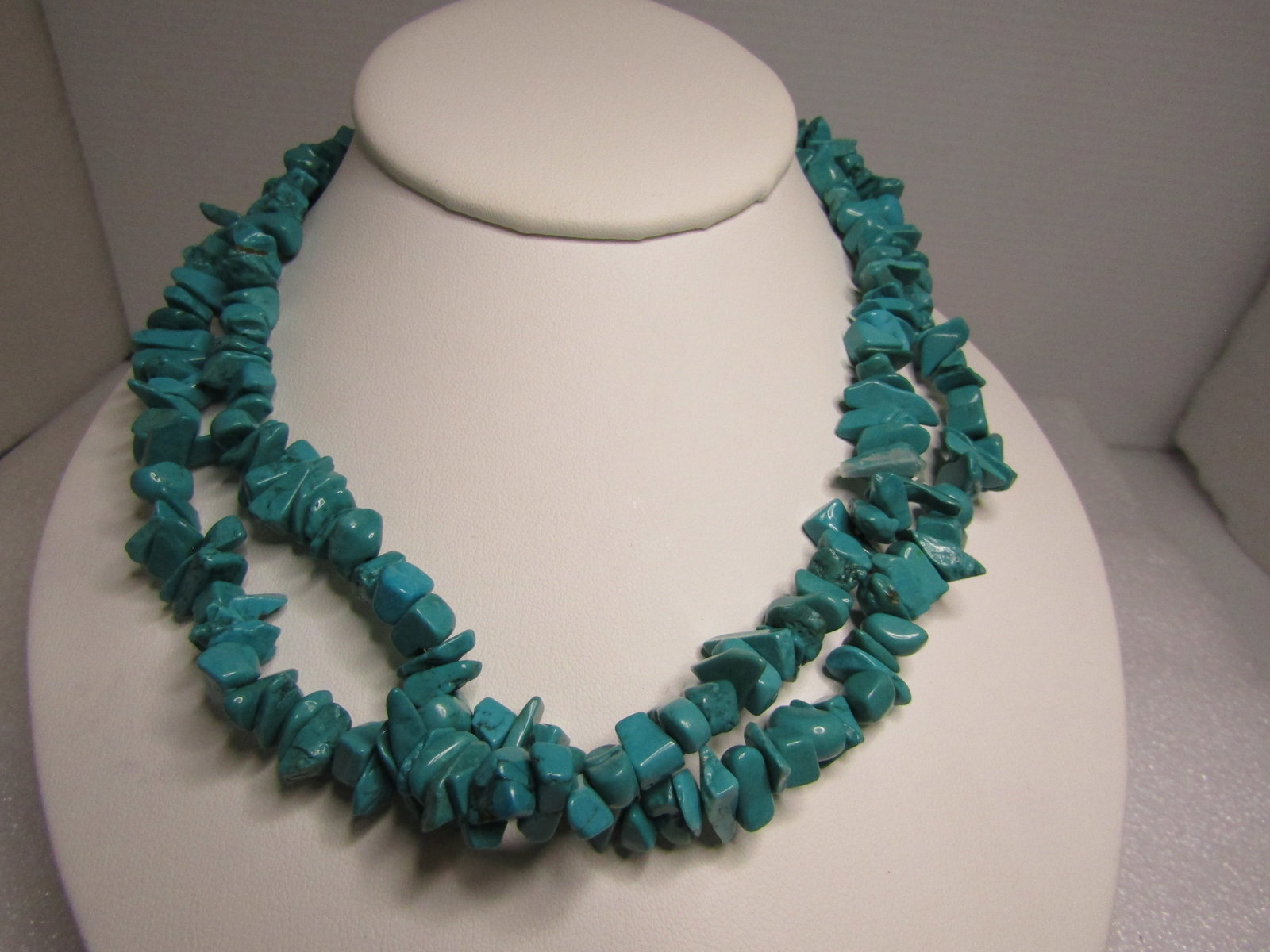 Vintage Faux Turquoise Nugget Necklace, 34": Title: Vintage Faux Turquoise Nugget Necklace, 34" Description: Vintage Faux Turquoise Nugget Necklace, 34", Slipover, 1980's-1990's. The nuggets range in size and shade that are appx. 8mm to 10mm.