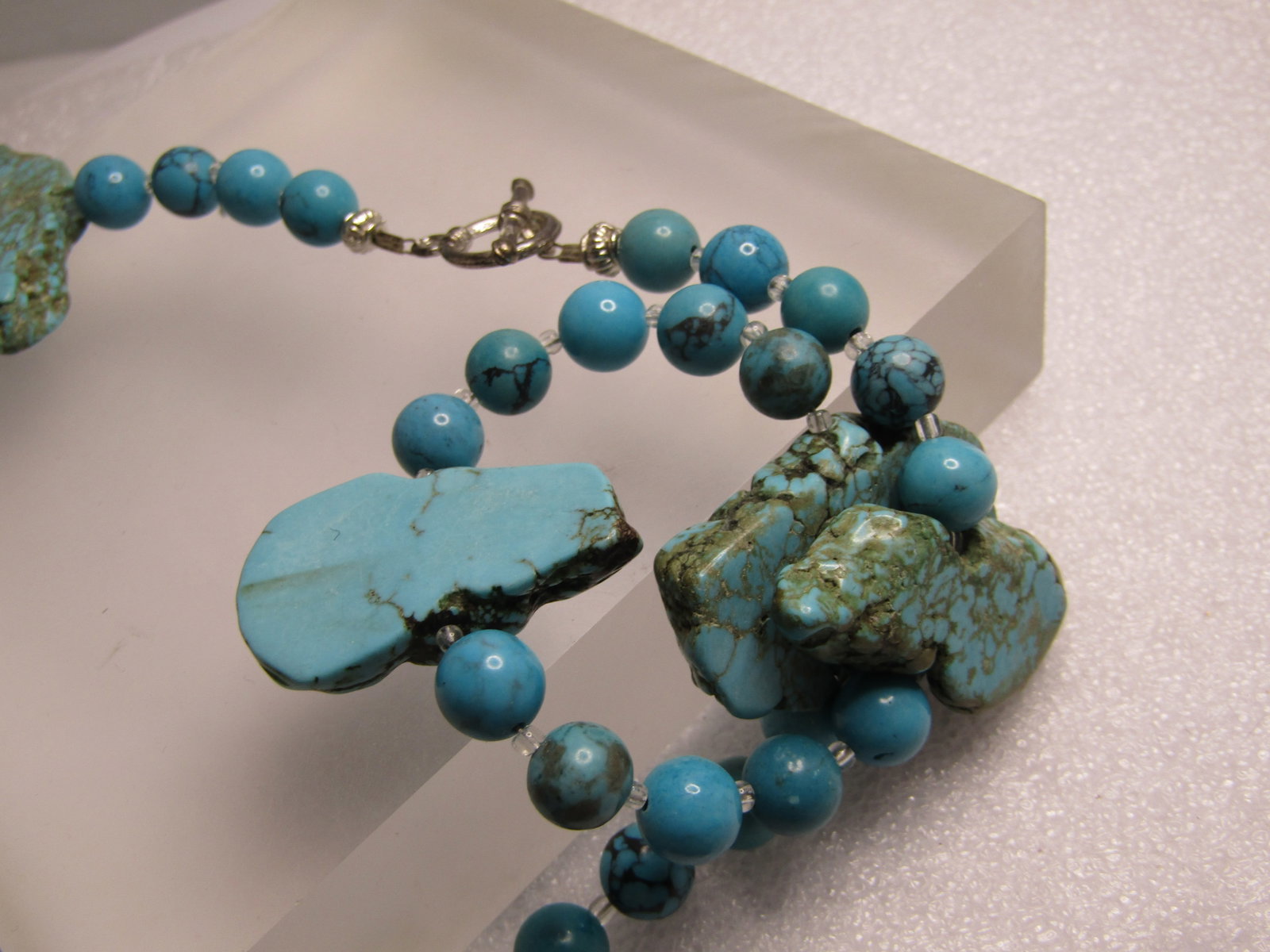 Southwestern Turquoise Dyed Howlite Beaded Necklace with Flat Nuggets, 20", toggle Clasp, 1990's - 3