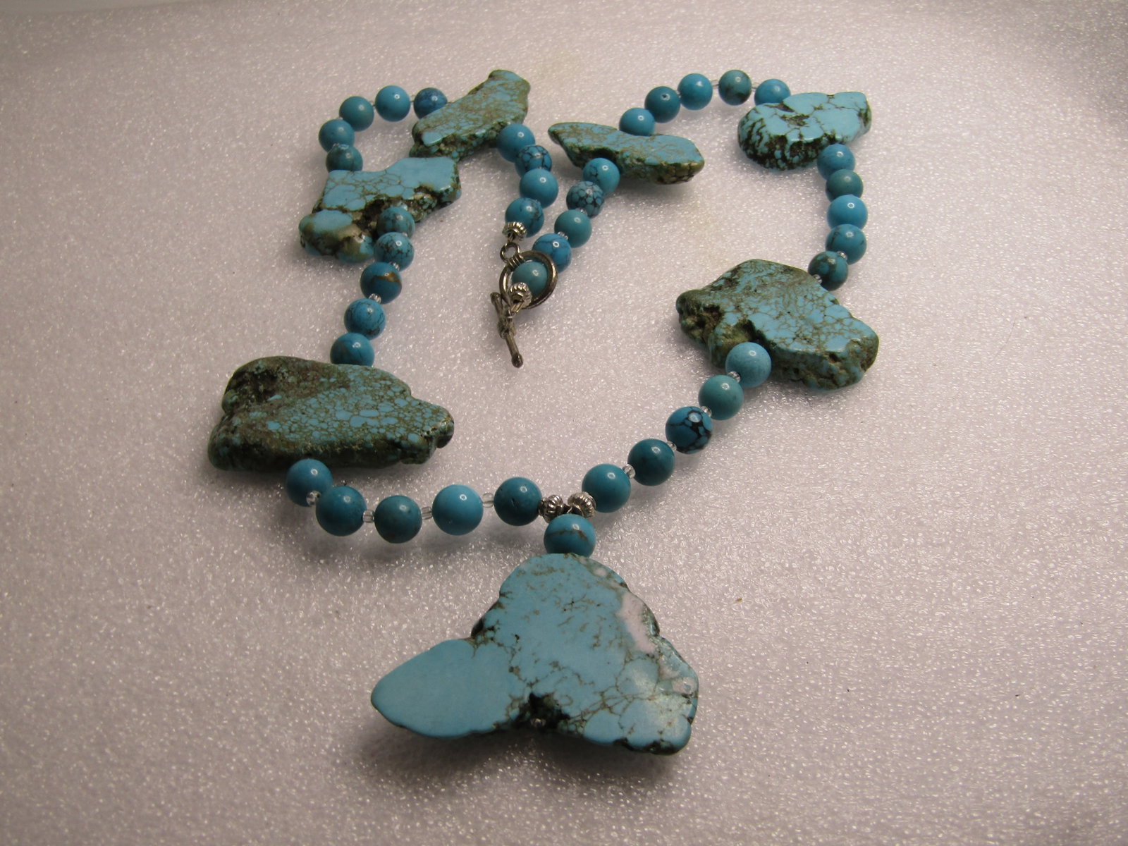 Southwestern Turquoise Dyed Howlite Beaded Necklace with Flat Nuggets, 20", toggle Clasp, 1990's - 4