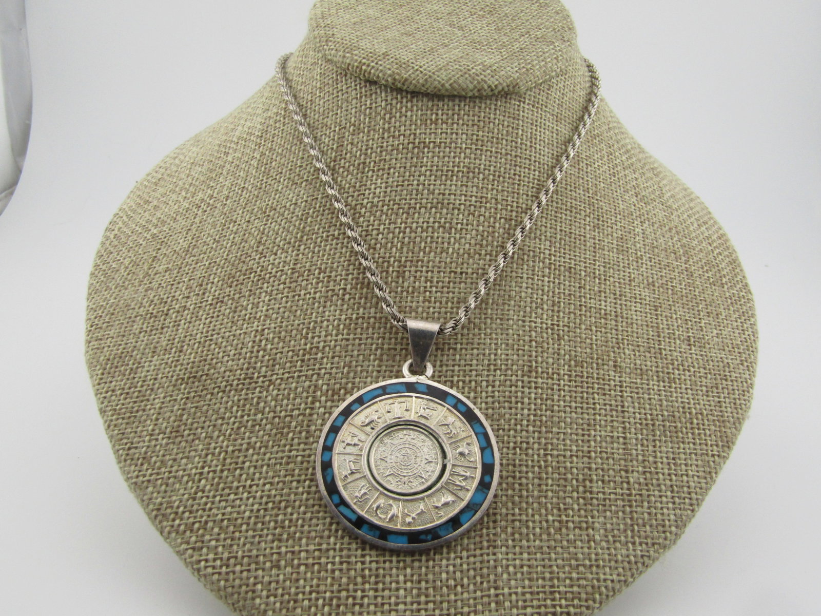Vintage Sterling Rope Chain with Zodiac /Aztec Sun Pendant, 20", 1980's-1990's: Title: Vintage Sterling Rope Chain with Zodiac /Aztec Sun Pendant, 20", 1980's-1990's Description: Vintage Sterling Rope Chain with Zodiac/Axtec Sun Pendant, 20", 1980's-1990's. The chain is signed IB