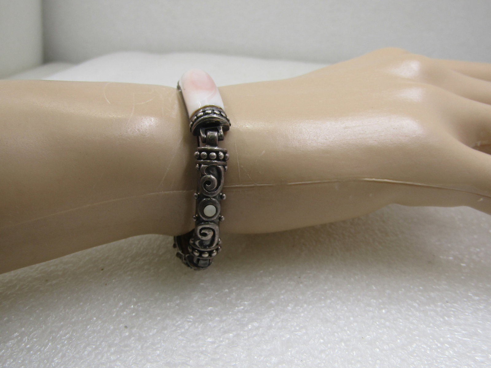 Vintage Sterling Mother-of-Pearl Bali Bracelet, 7.75" Toggle Clasp - 7