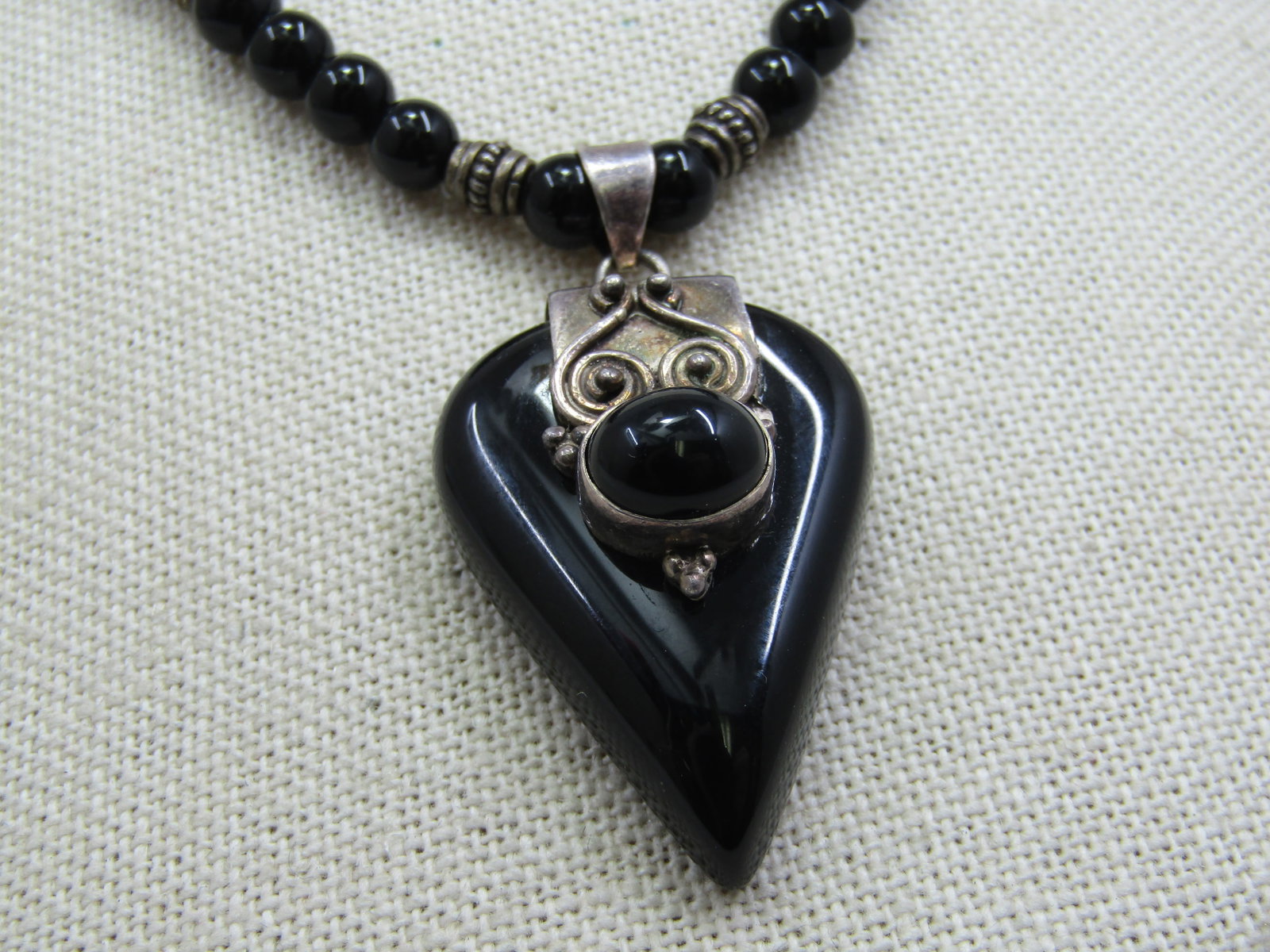 Vintage Sterling & Onyx Bali to Southwestern Necklace, Toggle, 17" - 3