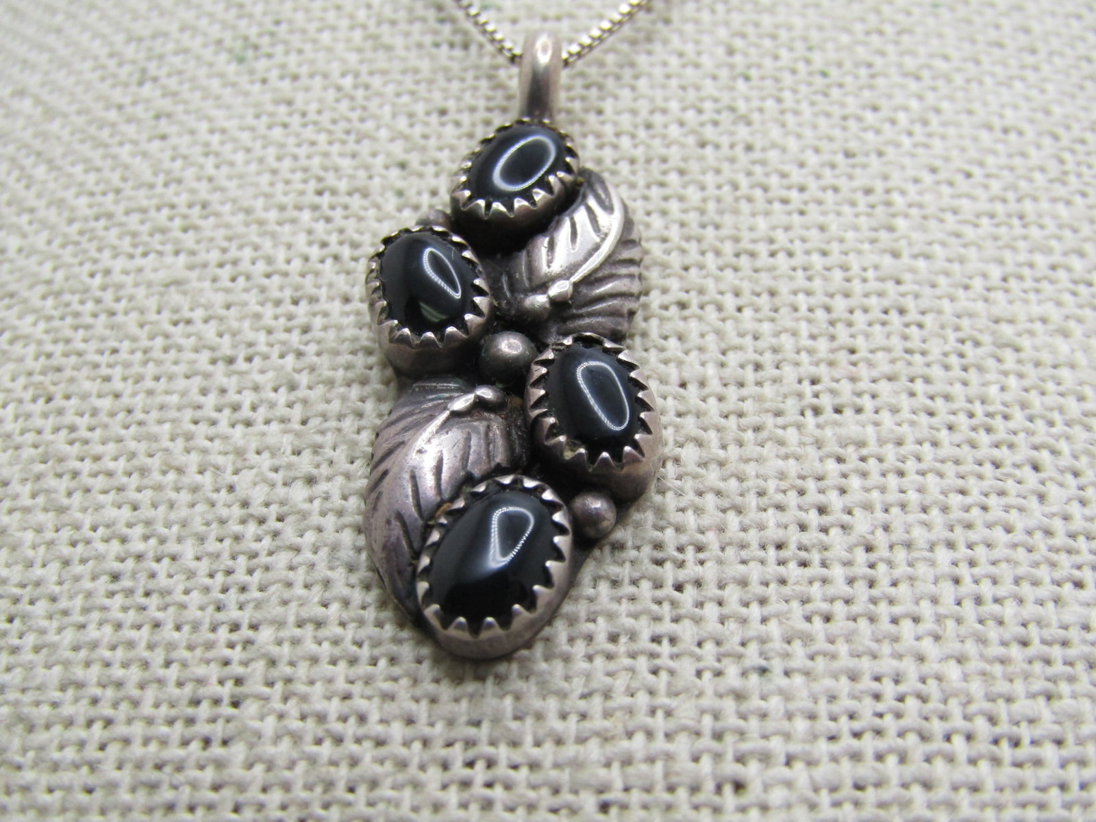 Vintage Sterling Southwestern Onyx Feather Necklace, 18", Signed Marsala - 4