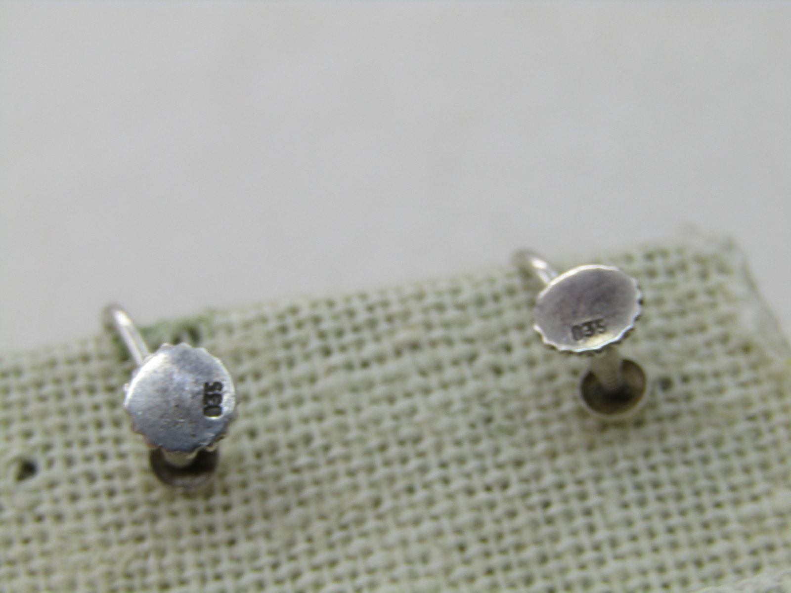 Vintage .835 Silver Turquoise Glass Earrings, Screw Back, Bali/Ethnic Themed - 4
