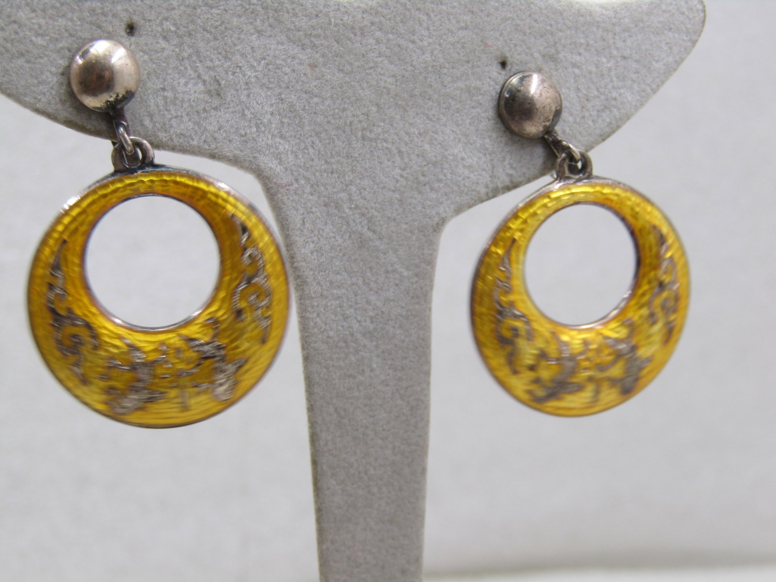 Vintage Sterling Siam Goddess Enameled Earrings, Drop Screw Back, 1940's-1950's: Title: Vintage Sterling Siam Goddess Enameled Earrings, Drop Screw Back, 1940's-1950's Description: Vintage Sterling Siam Goddess Enameled Earrings, Drop Screw Back, 1940's-1950's. These have a 7mm si