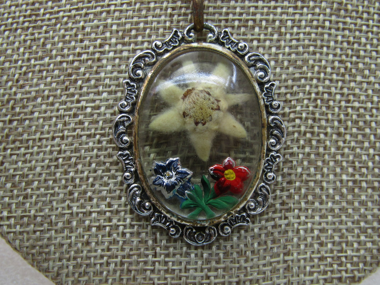 Vintage German Edelweiss Floral Pendant/Necklace, Zwlesel, Germany, 24" - 2