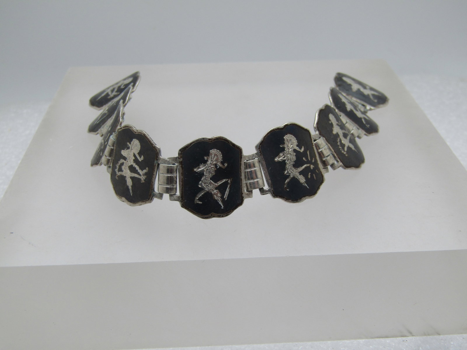 Vintage Sterling Siam/Niello Bracelet, 6.25", 1940's-1950's, Needs Clasp: Title: Vintage Sterling Siam/Niello Bracelet, 6.25", 1940's-1950's, Needs Clasp Description: Vintage Sterling Siam/Niello Bracelet, 6.25", 1940's-1950's. Black enameled tiles with the Siam dancing god