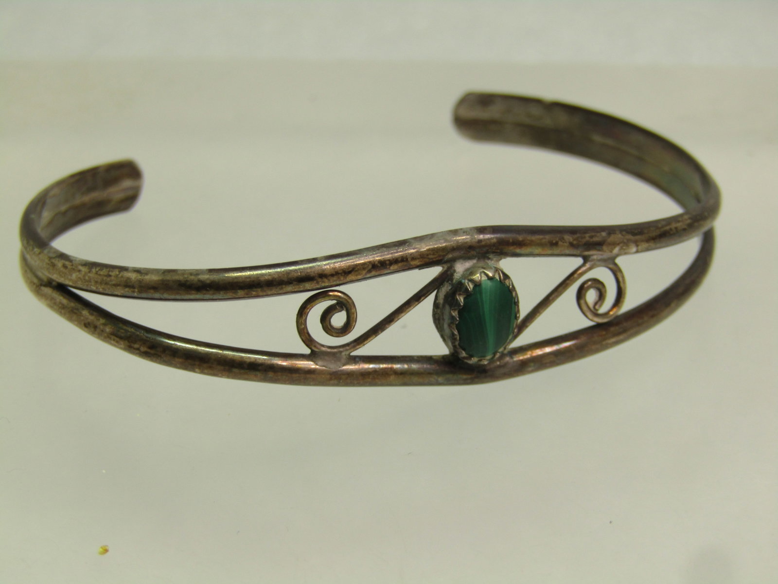 Vintage Sterling Southwestern Malacite Cuff Bracelet, 6.5", 1960's-1970's - 4