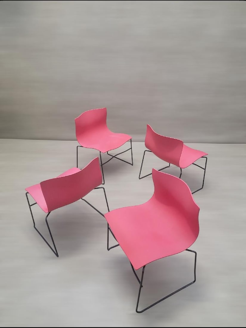 Mid Century Modern Massimo Vignelli for Knoll International Handkerchief Chairs in Red - 4 Piece Set - 3