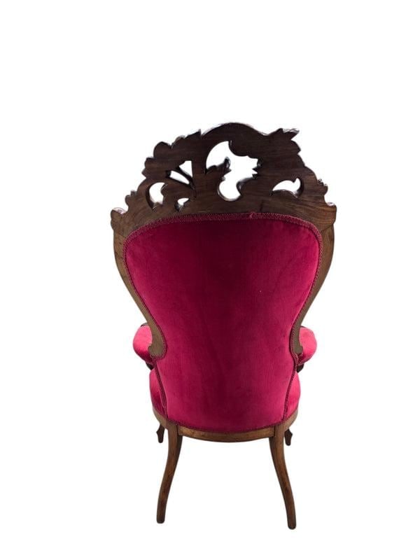 Vintage Victorian Style Tufted Red Velvet Armchair - 4