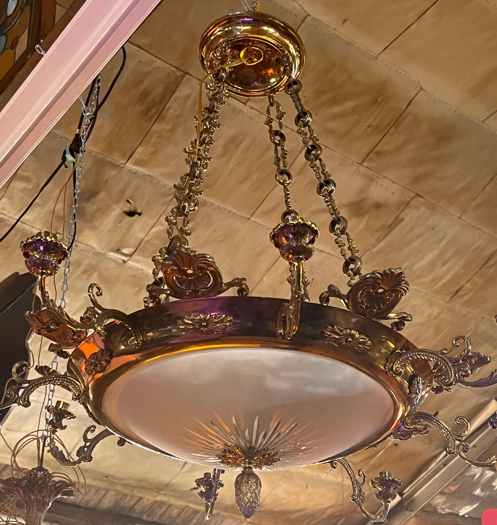 Antique French Empire Ornate Brass 4 Light Electrified Etched Glass Bowl Candelabra Chandelier - 3