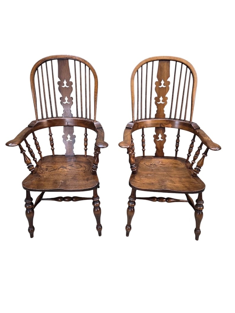 Antique Victorian Quality Yew Wood Broad Arm Windsor Chair (1 of 8)