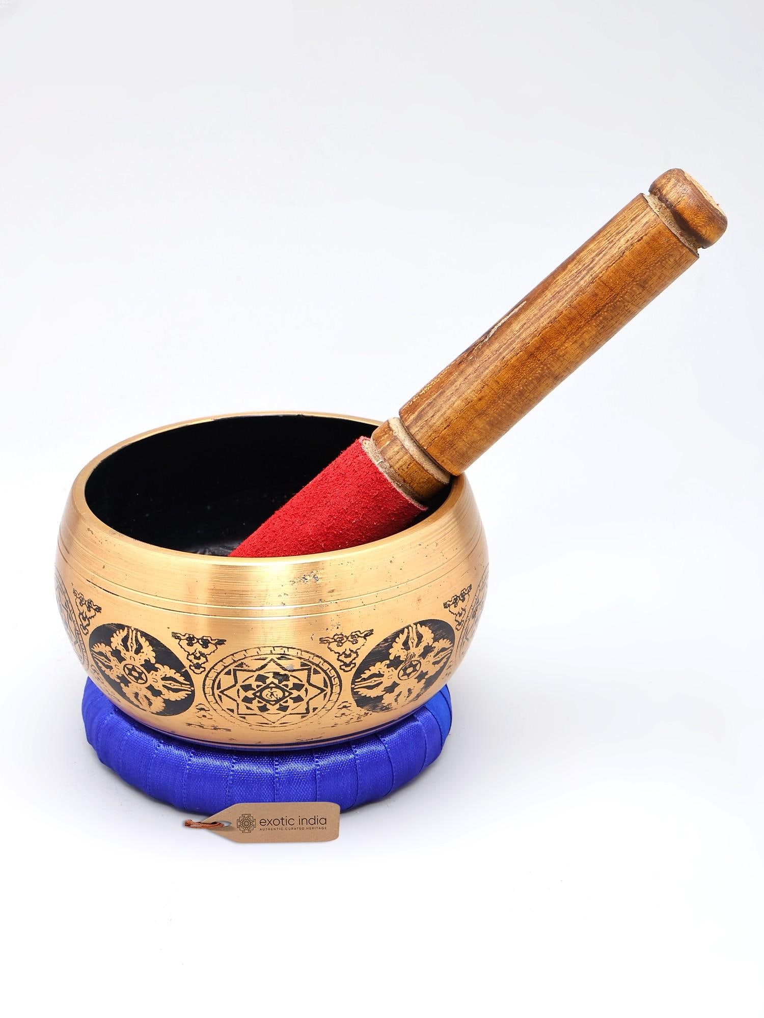 4" Tibetan Buddhist Singing Bowl with Cushion and Mallet: Title: 4" Tibetan Buddhist Singing Bowl with Cushion and Mallet Reserve: $41.00 Shipping: Domestic: Shipping rates are determined by destination International: Foreign shipping rates are determined by