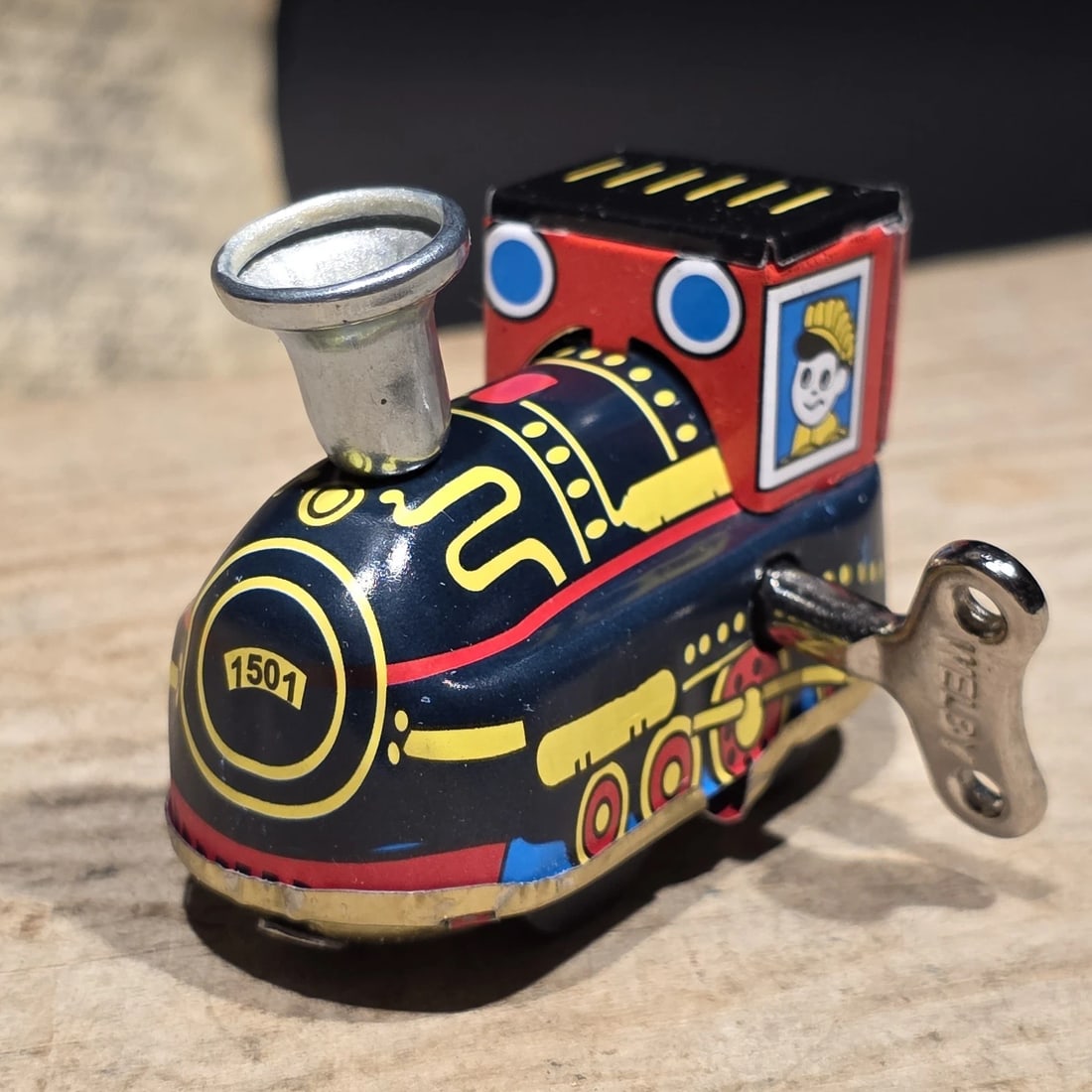 Tin Litho Locomotive Toy Wind Up Train Engine (1 of 9)