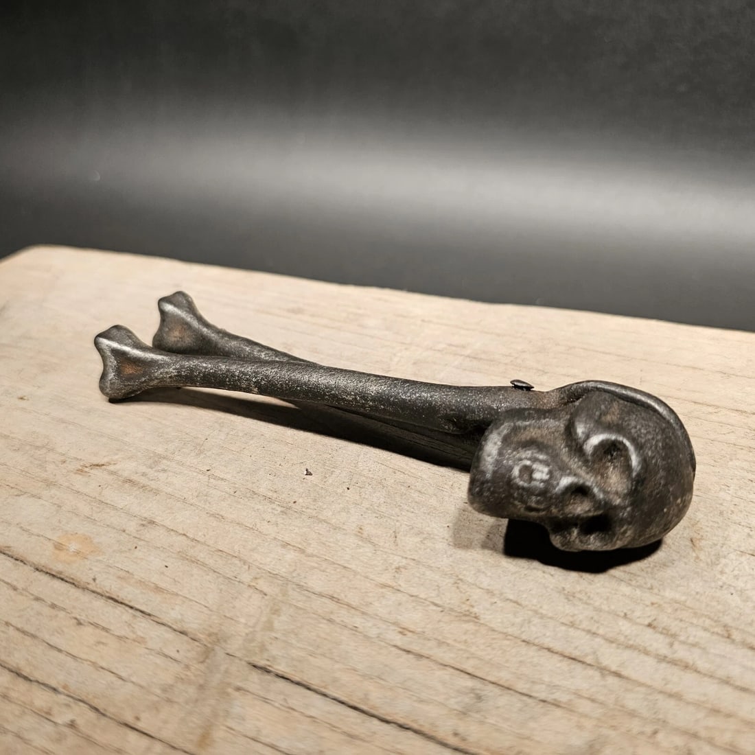 Skull Bones Nut Cracker - 10