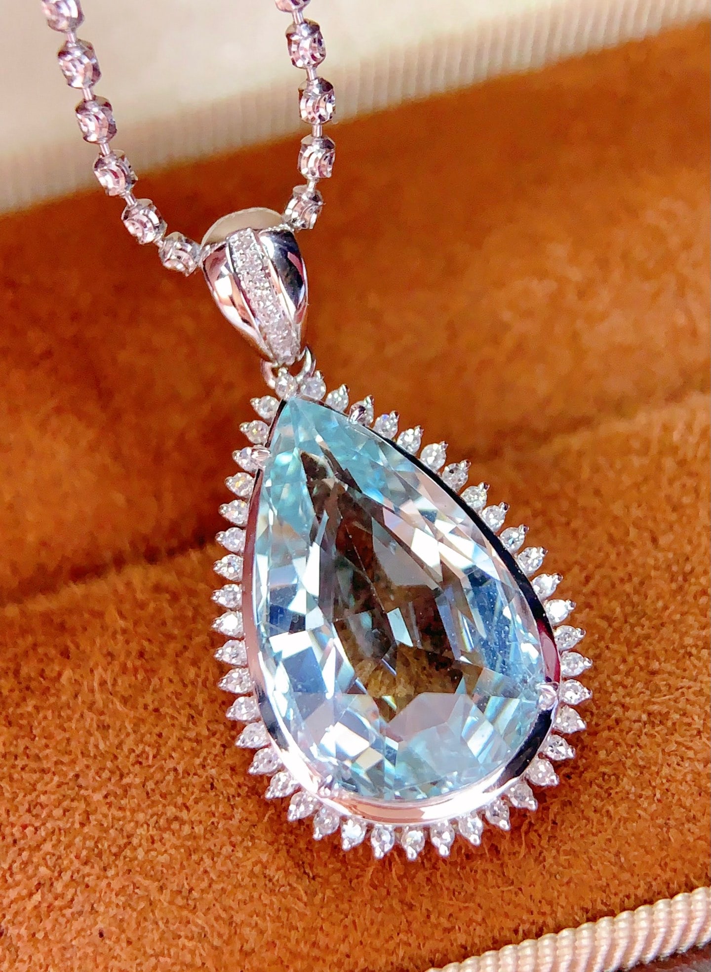18K Gold Natural Aquamarine Pendant - 4