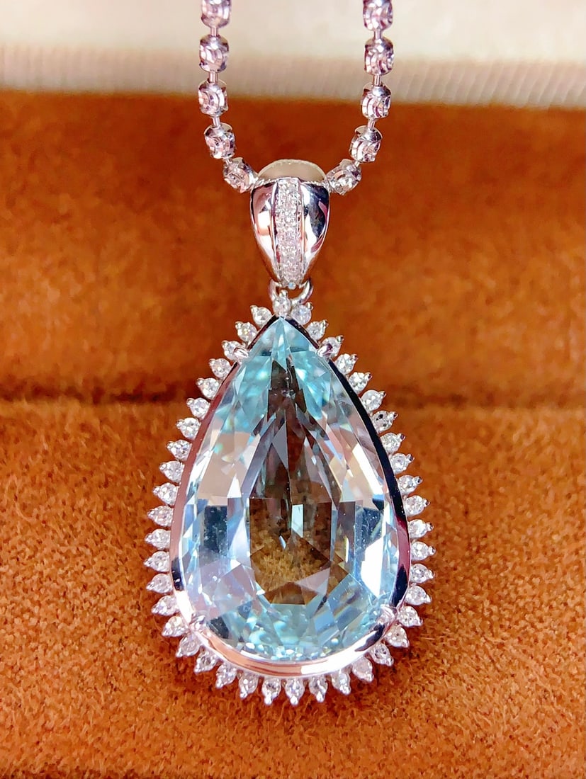18K Gold Natural Aquamarine Pendant - 5