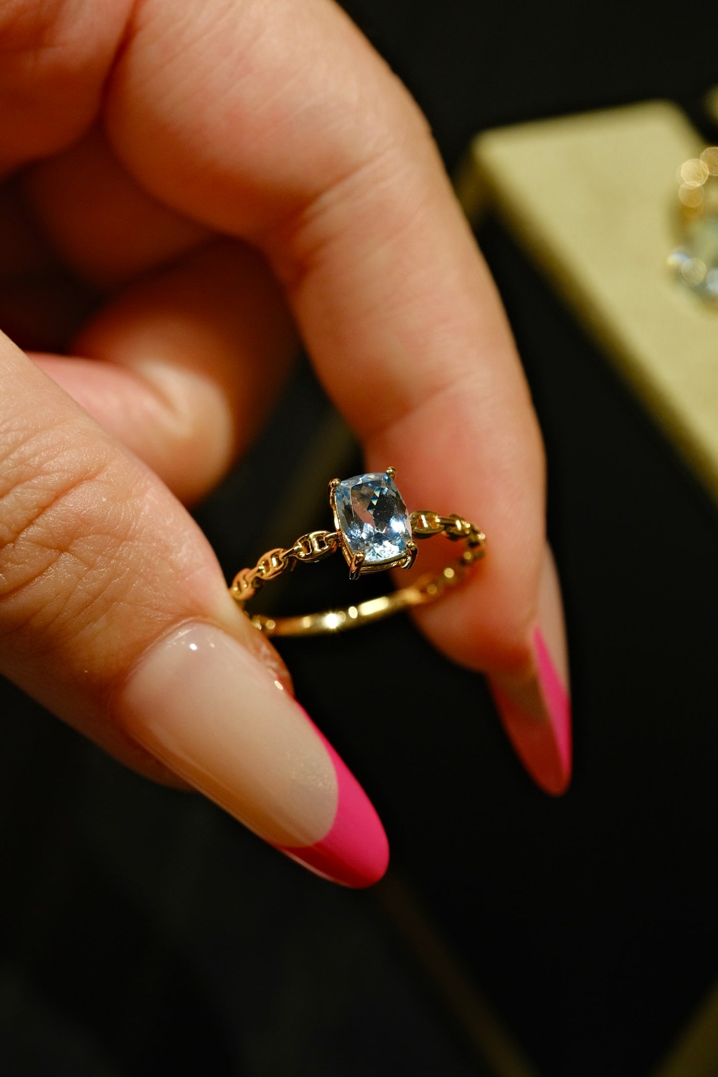 18K Gold Natural Aquamarine Ring - 3