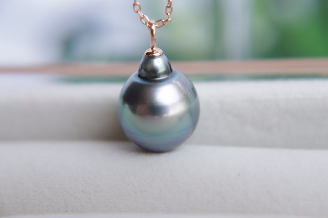 18K Gold Tahitian Sea Pearl Pendant - 7