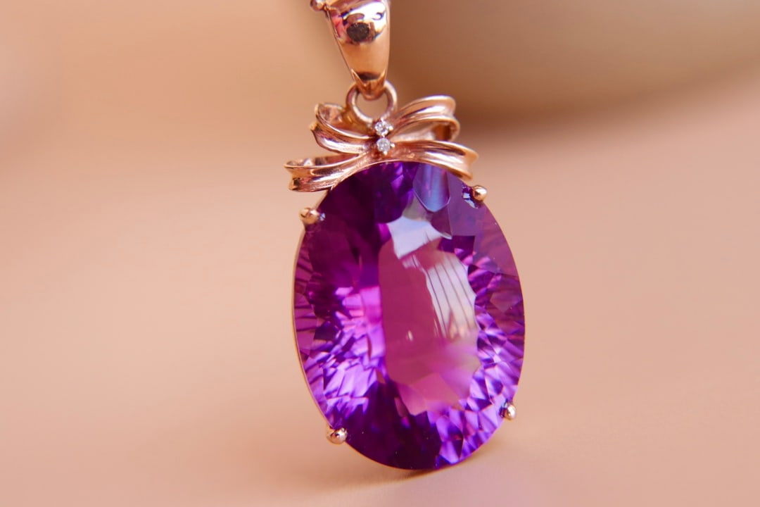 18K Gold Amethyst Diamond Pendant - 3