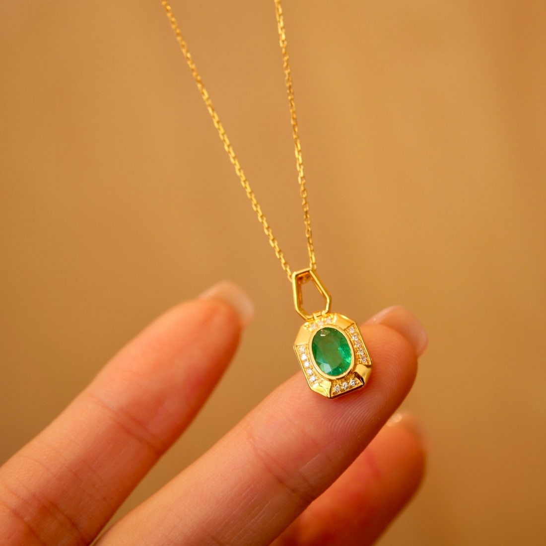 18K Gold Natural Emerald Diamond Pendant - 3