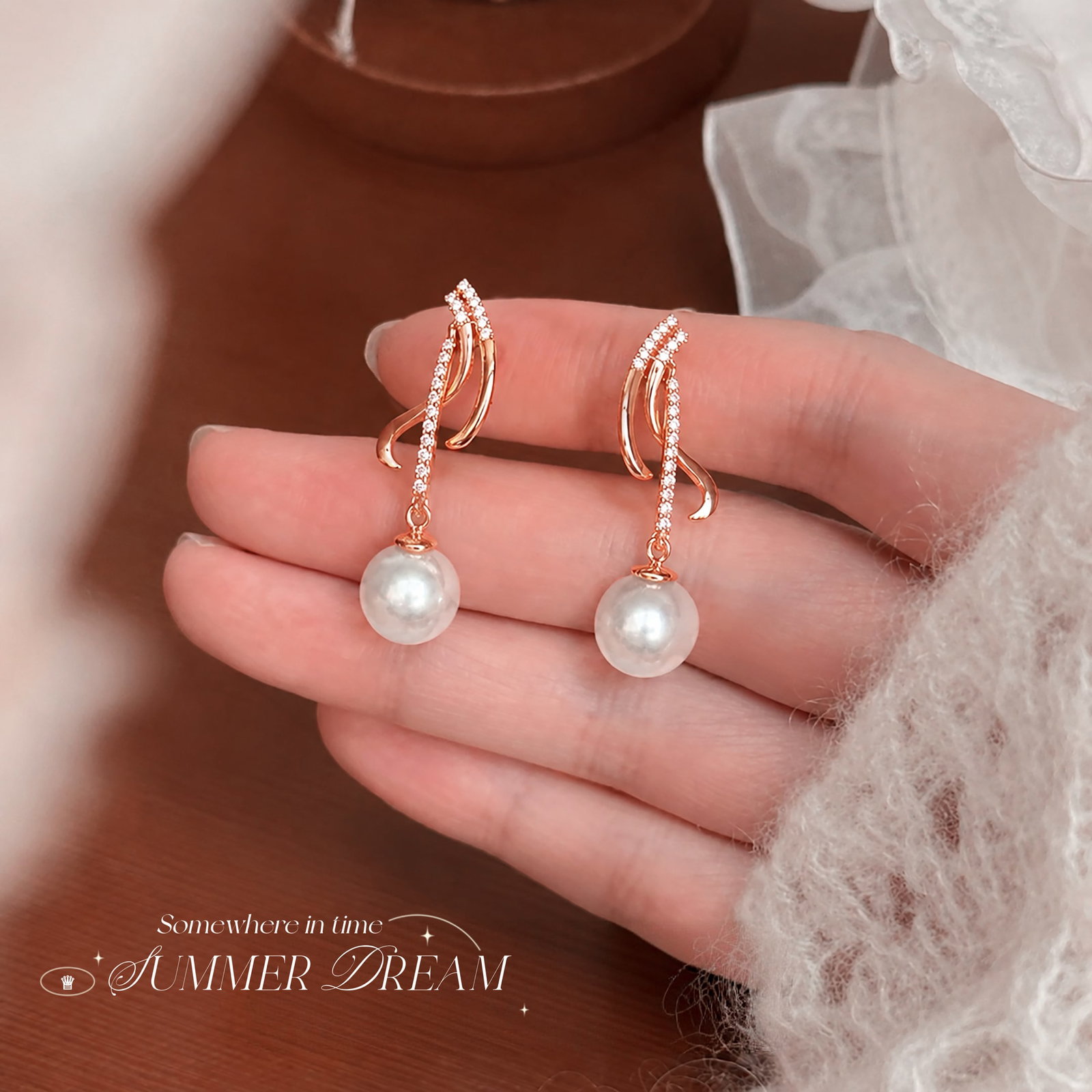 18K Gold Diamond Pearl Earrings (1 of 9)