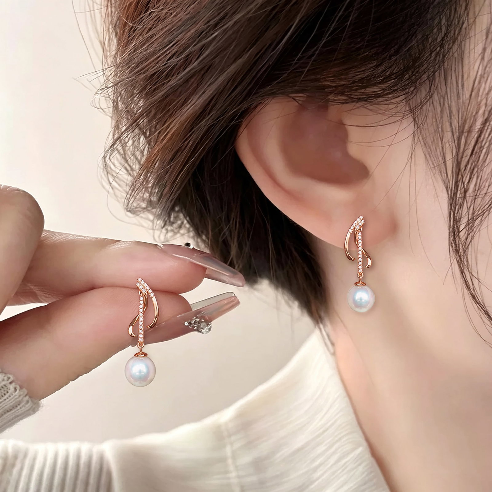 18K Gold Diamond Pearl Earrings - 5