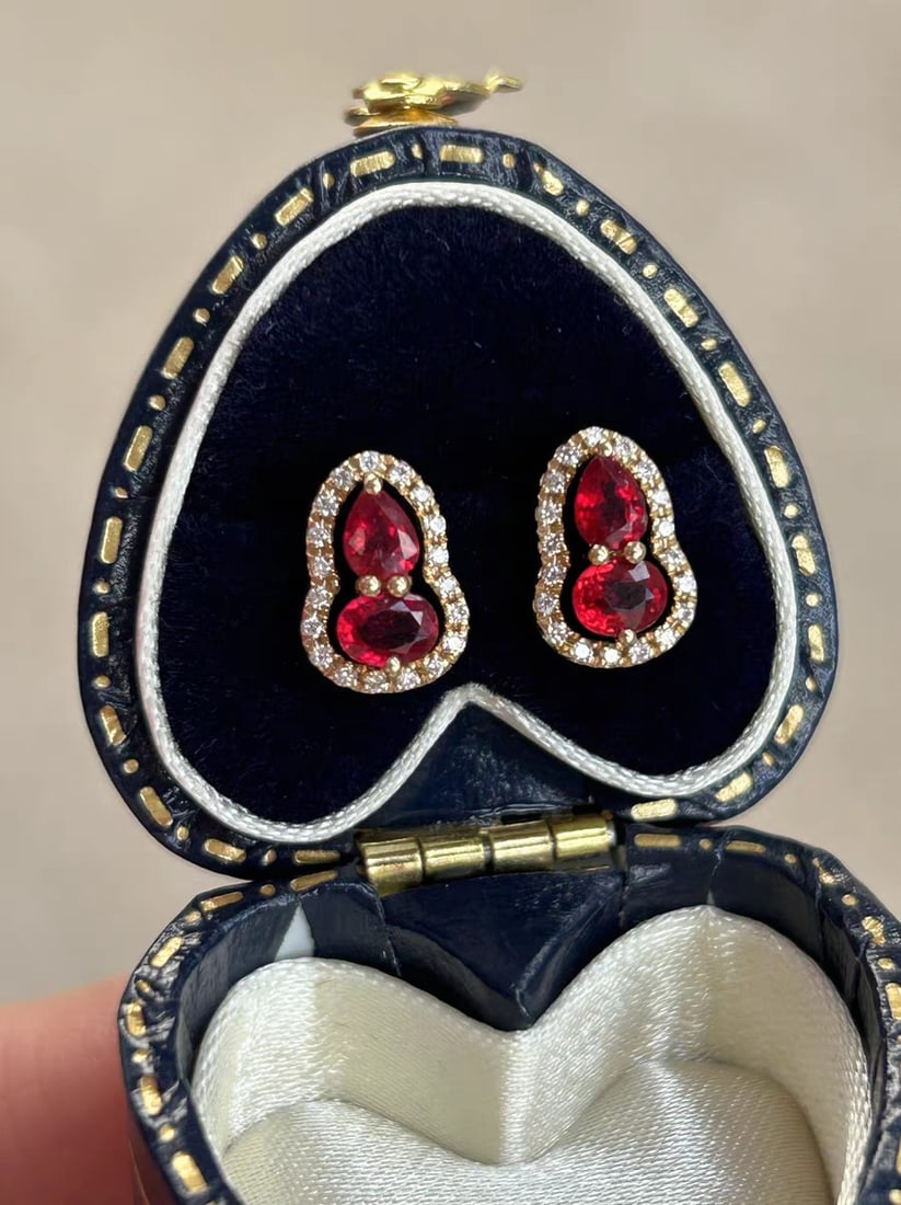 18K Gold Natural Pigeon's Blood Ruby Earrings - 2
