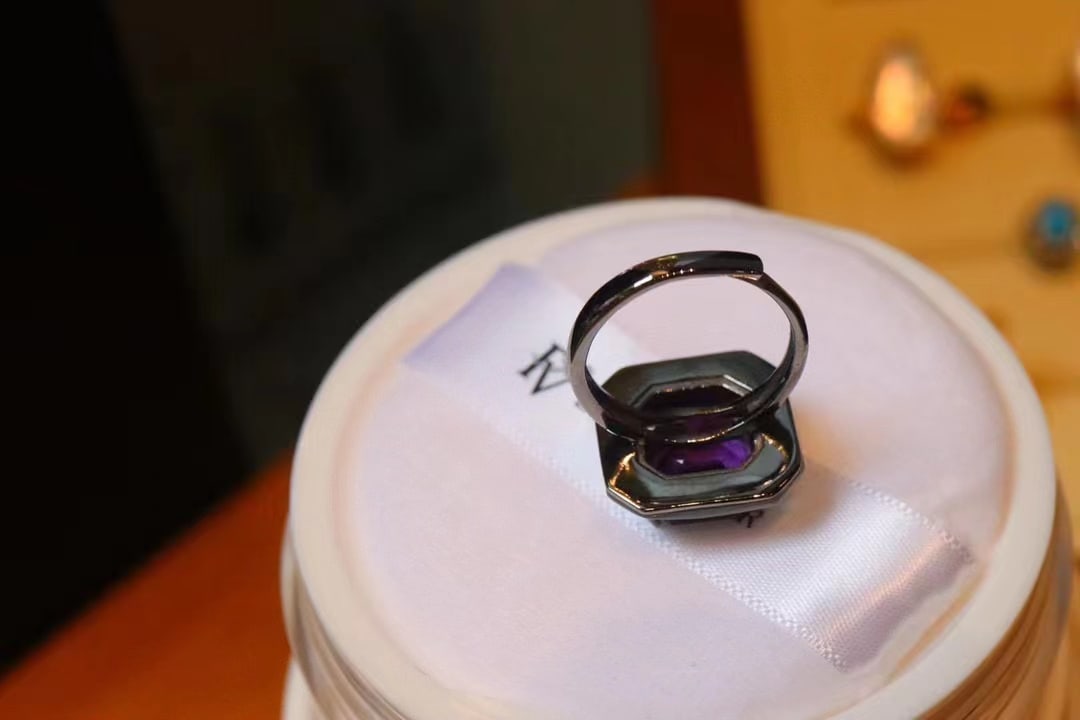 Natural Amethyst Ring - 7