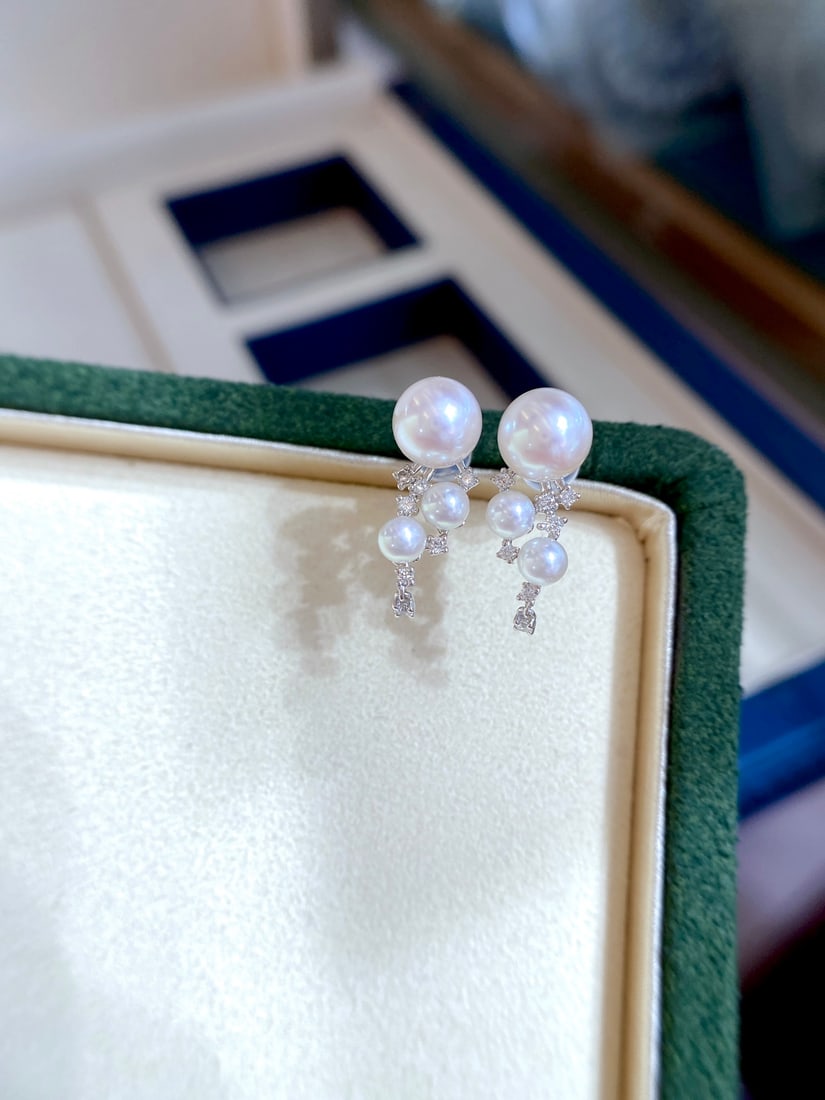18K Gold Diamond Akoya Pearl Earrings - 2