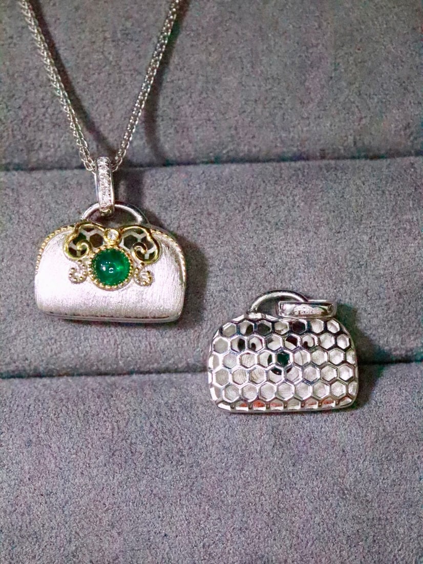 Natural Emerald Pendant - 4