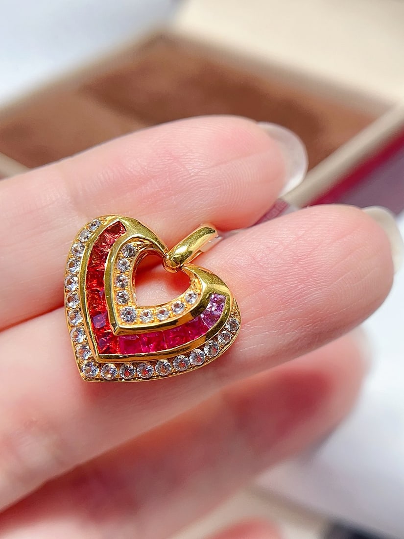 18K Gold Sapphire Pendant - 2