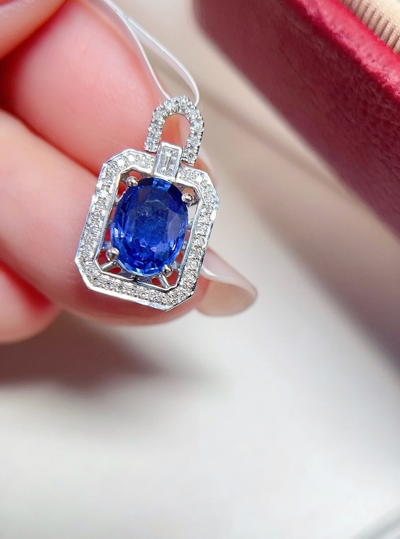18K Gold Sapphire Pendant - 2