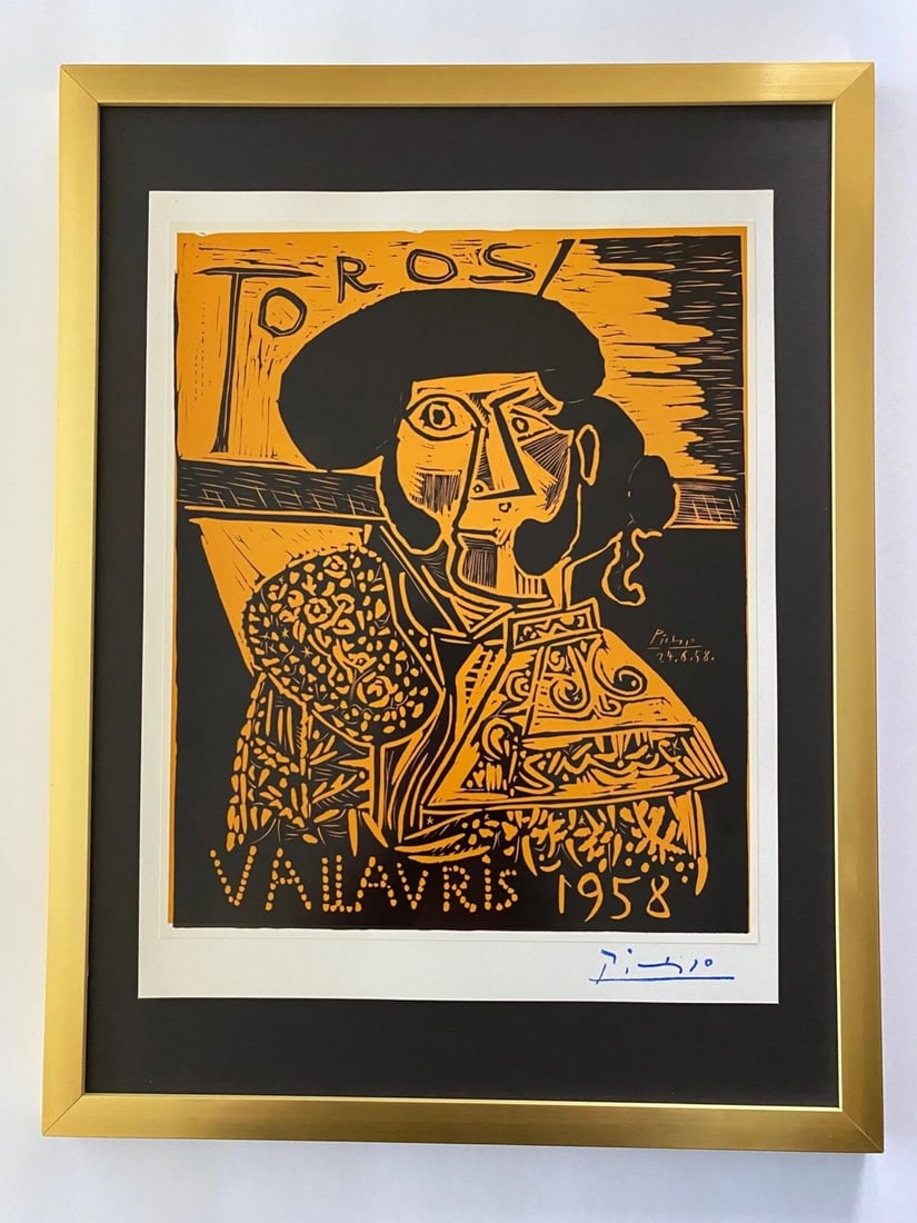 PABLO PICASSO 1971 PRINT + SIGNED +TOROS + MOUNTED AND FRAMED + BUY IT NOW!: This is a Beautiful and Scarce 1971 Print After PABLO PICASSO " TOROS " Facsimile signed in the support area Also signed on the plate. Size framed is about 17x13in. Printed in Beautiful Glossy Paper i