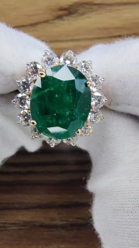 GIA Certified 8.63ct Natural Emerald diamonds ring 18kt*v - 3