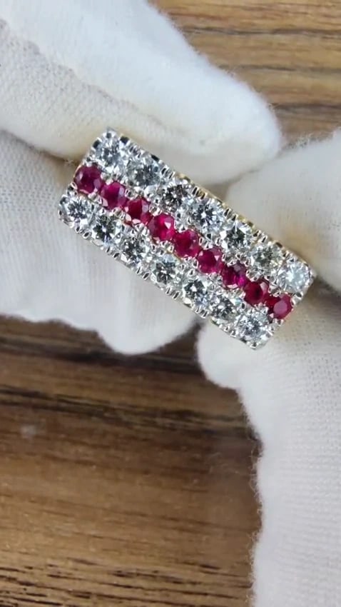 1.58ct natural rubies and diamonds ring Flat band 14kt *v - 3