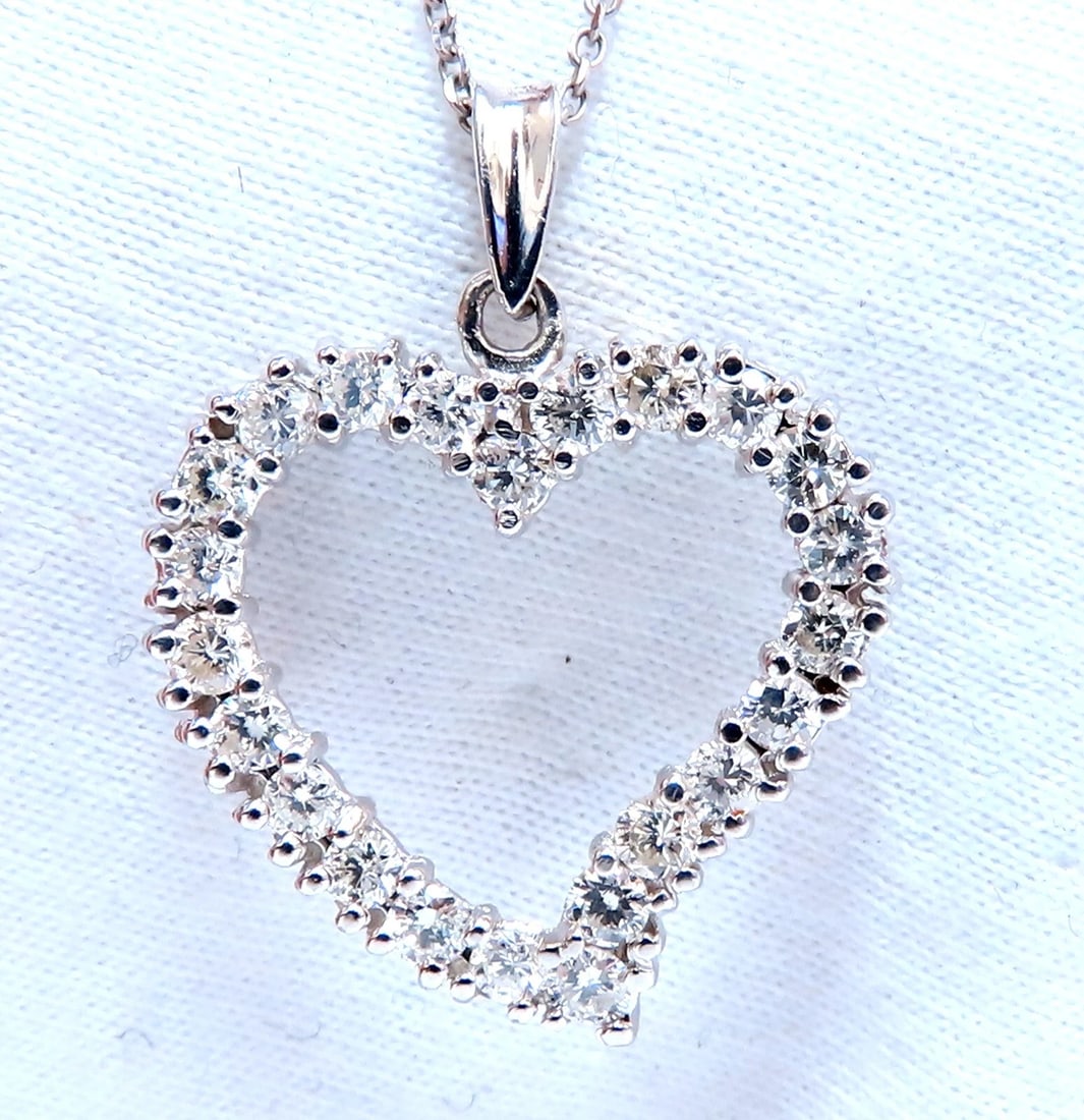 1.05ct Open Heart Natural diamonds necklace 14 karat**: Title: 1.05ct Open Heart Natural diamonds necklace 14 karat** Description: Loves & Sparkles. 1.05ct. Natural diamonds heart necklace. Full cut and Brilliant H-color, Vs-2 clarity Pendant Measurements: