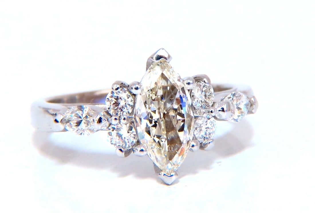 GIA Certified .72ct Natural Marquise Diamond 14kt *v: Title: GIA Certified .72ct Natural Marquise Diamond 14kt *v Description: Marquise Accent Prime GIA Certified .76ct. Marquise cut diamond ring. Report Id: 6192783118 K-color vvs-2 clarity Please see at