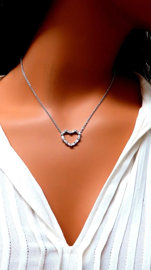 1.05ct Natural Baguette & Rounds Diamonds Heart Necklace 14kt** - 6