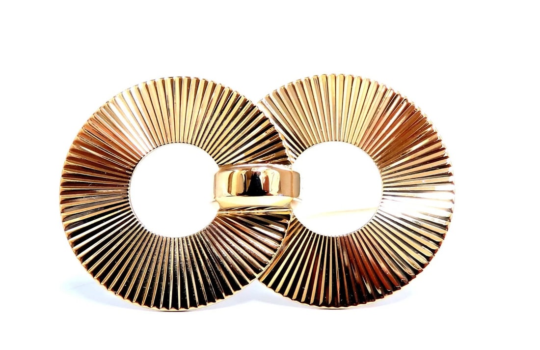 Art Deco Iconic Double Pin Circular Ray 14kt**: Title: Art Deco Iconic Double Pin Circular Ray 14kt** Description: MAGNIFICENT JEWELS Art Deco Mod Gold pin. 2 x 1.2 inch 14kt. yellow gold 15 grams All Items come with a Free White ribbon gift box. ,