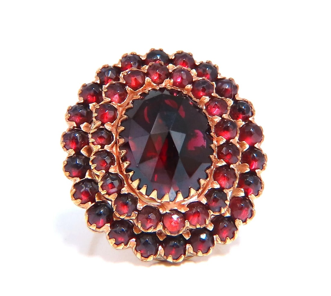 10ct natural oval garnets cluster ring 14kt gold 1930 *v: Title: 10ct natural oval garnets cluster ring 14kt gold 1930 *v Description: 5ct natural oval garnet cluster ring. 5ct round garnet accents Dome mounted cocktail raised. Deep Dark red and