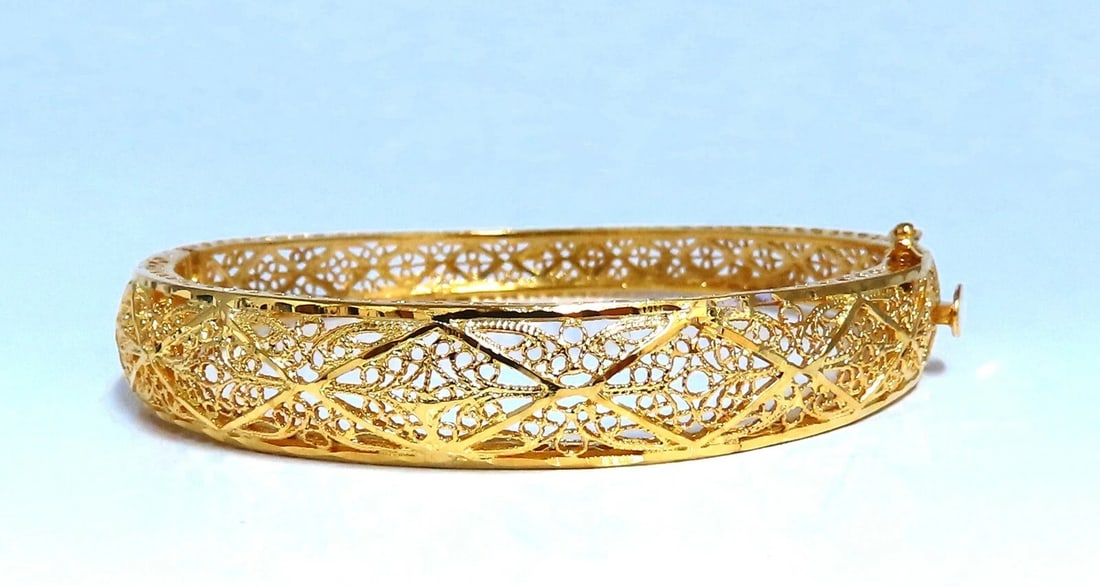 Filigree Bangle Bracelet 14kt *v (1 of 7)