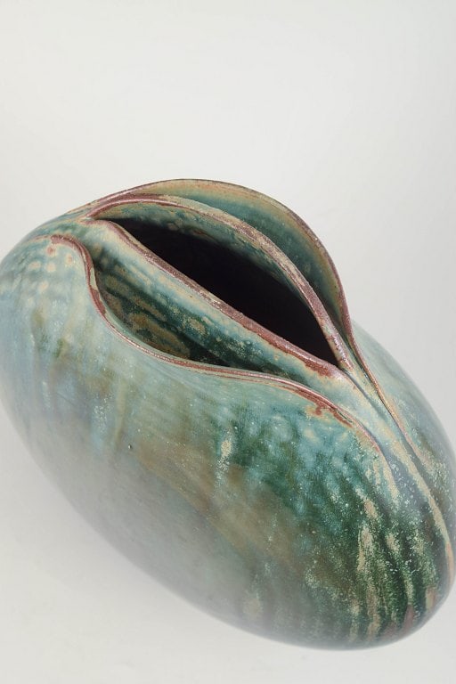 European Studio Potter. Large sculptural stoneware vase in green, turquoise and earthy tones. - 2