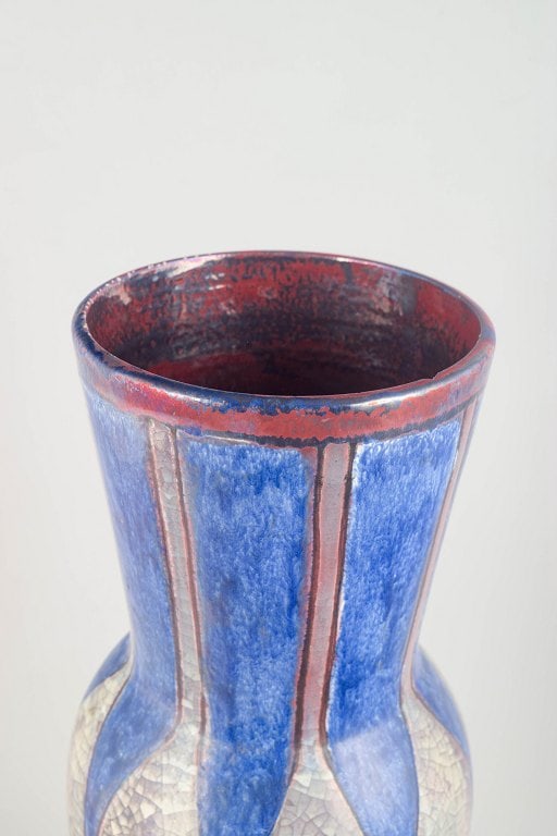 Marianne Starck for Michael Andersen, Denmark. Tall ceramic vase with iridescent glaze in blue, - 2