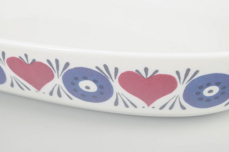 Marianne Westman for Rorstrand, Sweden. Two stoneware ovenproof dishes with floral motif. Approx. - 3