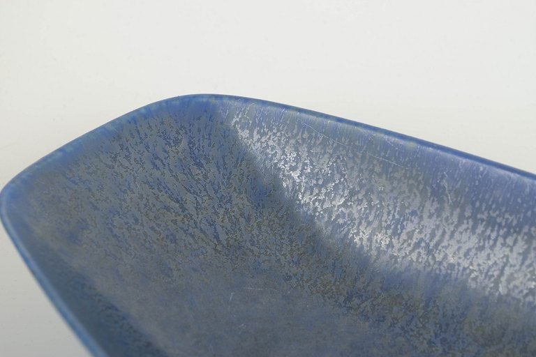 Carl-Harry Stalhane for Rorstrand, Sweden. Low stoneware bowl with a matte blue glaze. Mid-20th - 3
