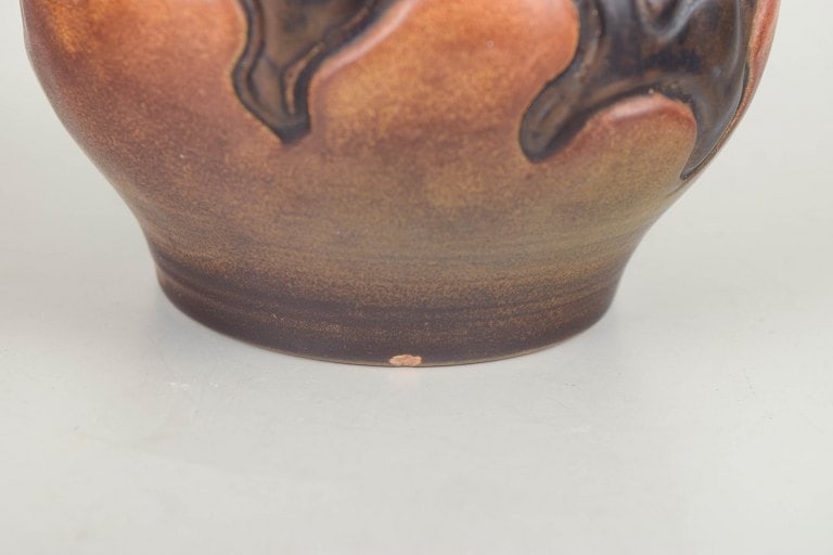 Ipsens Enke, Denmark. Art Nouveau vase in glazed ceramic with sculptural relief. Approx. 1910/20s. - 3