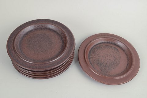 Ulla Procope for Arabia, Finland. Ruska set of stoneware six salad plates in earth tones. Approx. - 2